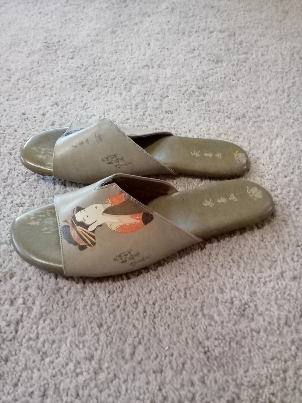 Pre Owned Icon Slip On Green Shoes, Need New Soles